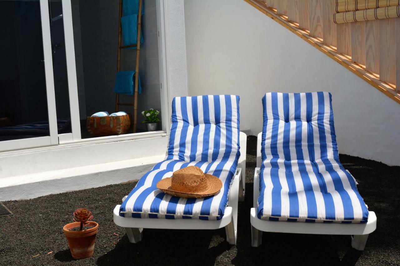 Apartamento Las Palmeras Nazaret Exterior foto